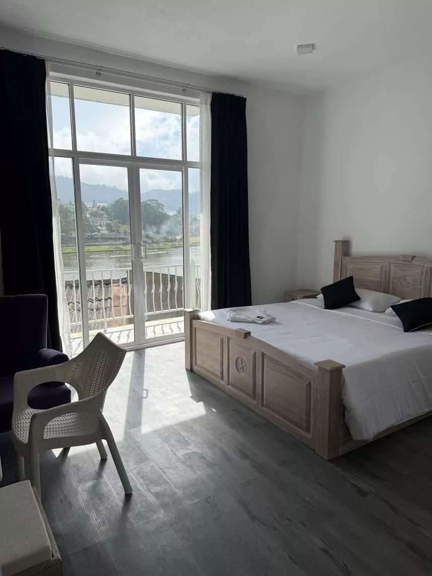 Double Room (Lake View)